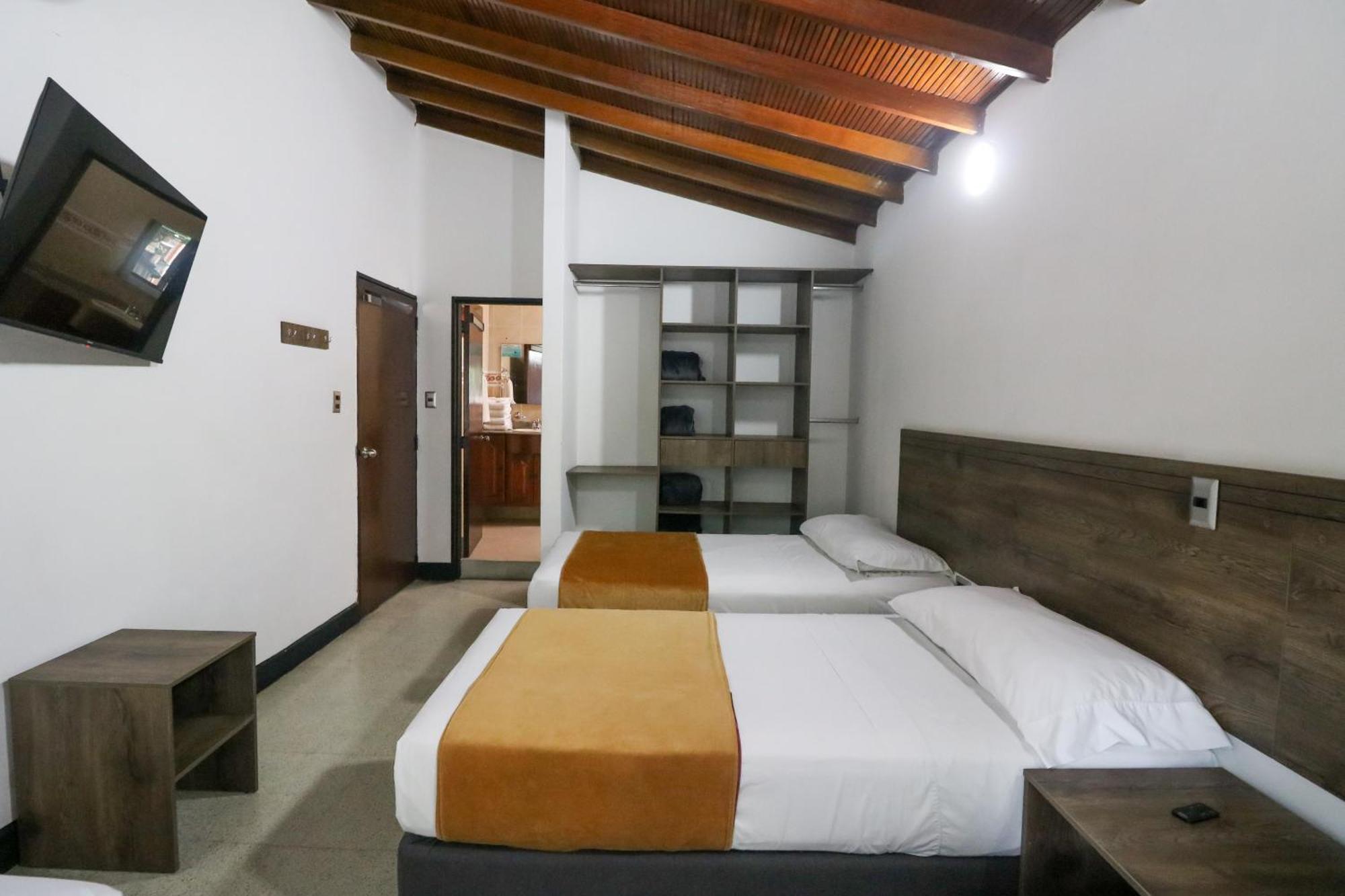 Hotel Boutique Estadio Medellin Ngoại thất bức ảnh